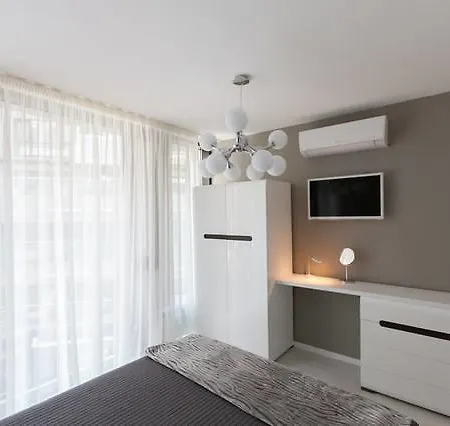 Friendship Lux Apartment Burgas